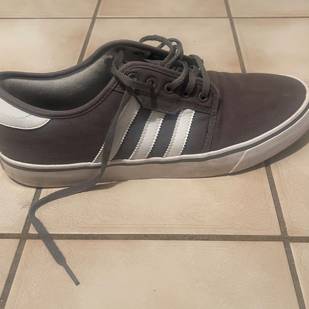 Adidas Men’s Sneaker
